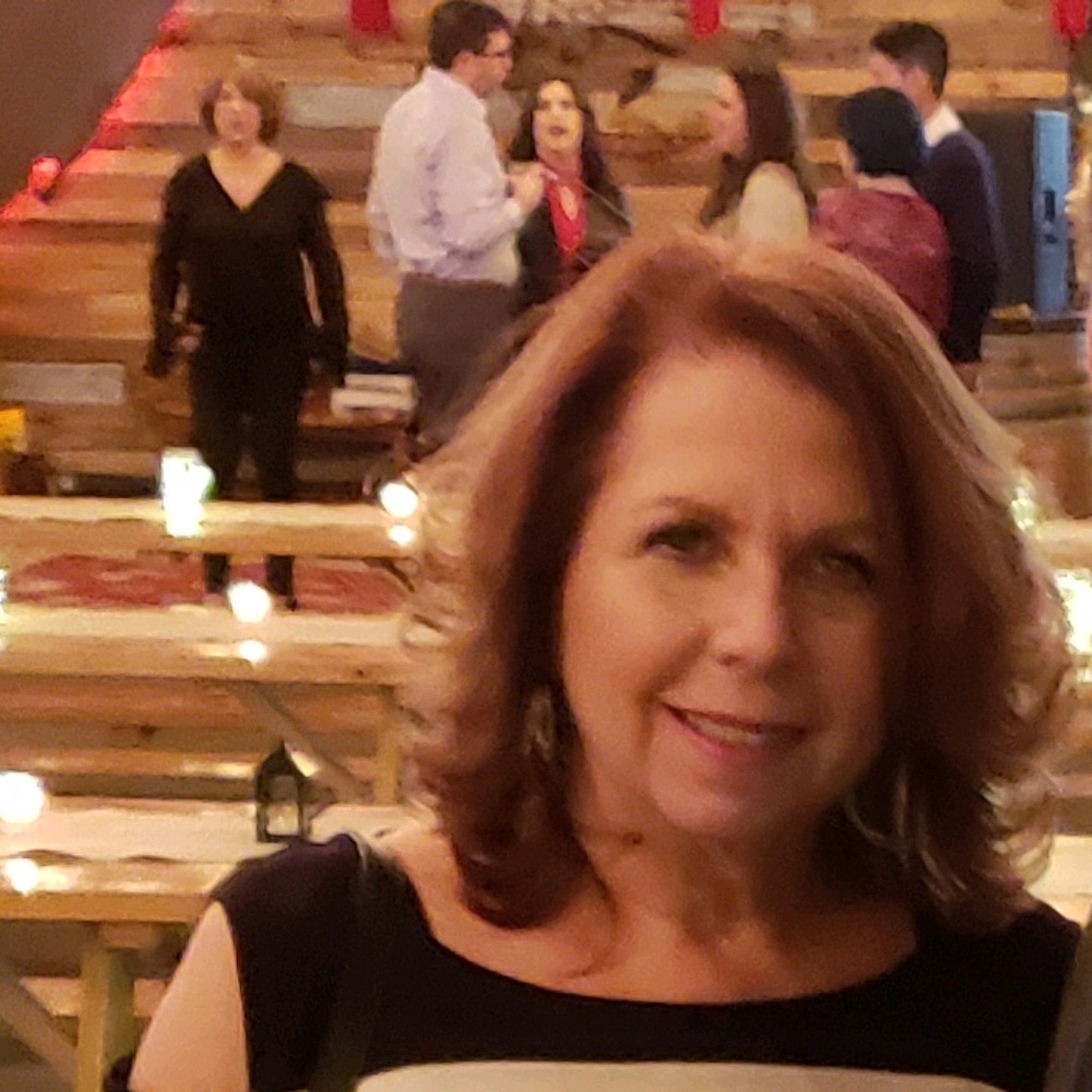 Meet your Posher, Lisa